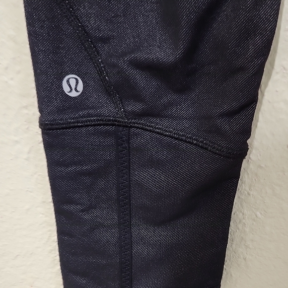 Lululemon Athletica Black Leggings with Purple Waistband - Picture 7 of 10